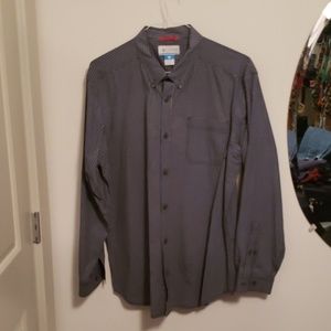 Columbia Sportswear Button Down Shirt